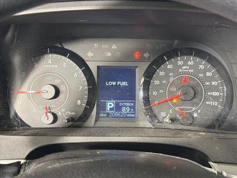 Used 2015 Toyota Sienna LE FWD image 24