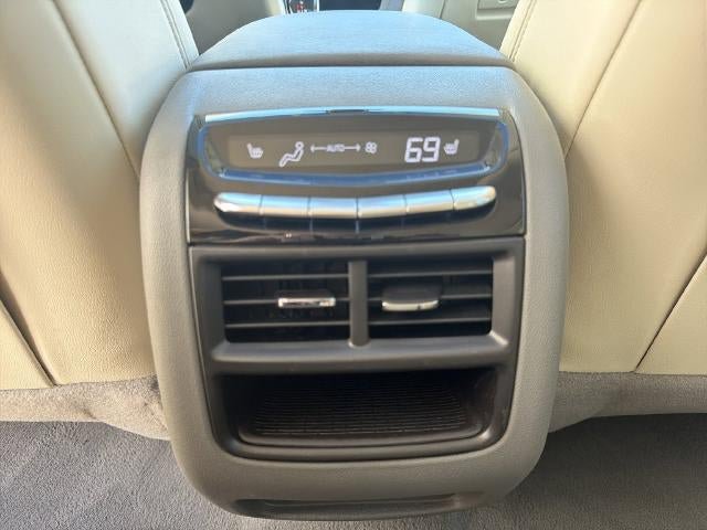 Used 2024 Cadillac XT5 Premium Luxury FWD image 25
