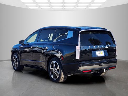 New 2026 Hyundai Ioniq 9 Calligraphy image 5