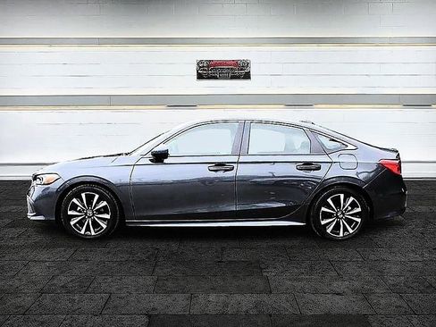 Used 2024 Honda Civic EX image 4