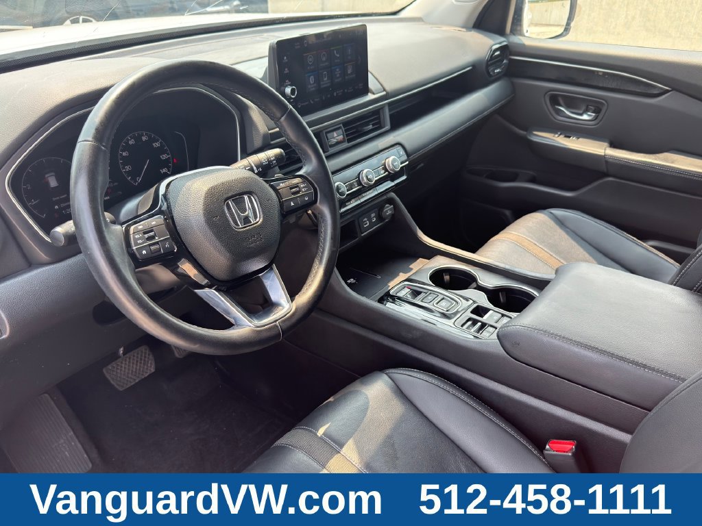 Used 2023 Honda Pilot Touring image 10