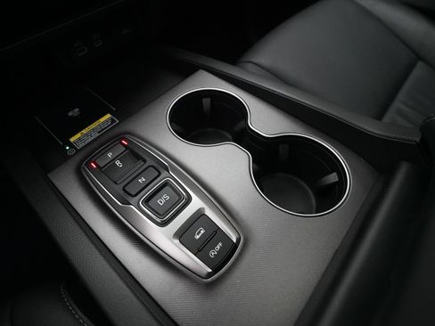 Certified 2025 Honda Passport EX-L image 17