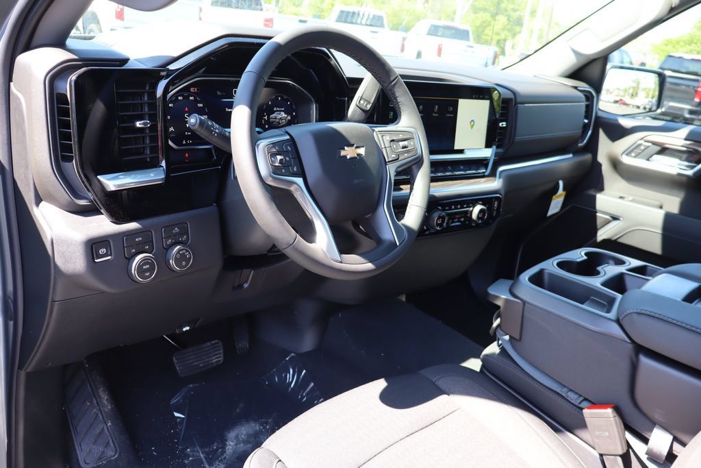 New 2026 Chevrolet Silverado 1500 LT AWD/4WD image 6