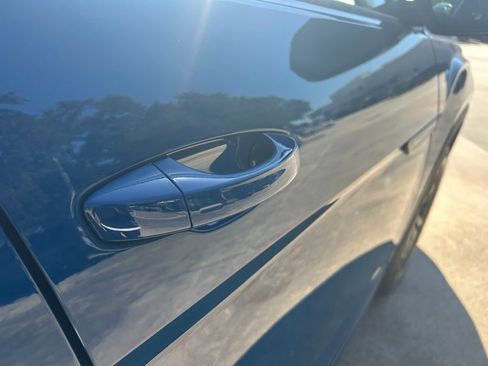 New 2026 Volkswagen Atlas Cross Sport SEL R-Line image 30