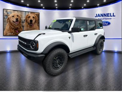 New 2026 Ford Bronco 4-Door w/ Sasquatch Package