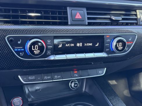 Used 2019 Audi S4 Prestige w/ Prestige Package image 7