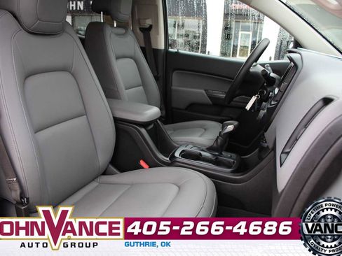 Used 2022 Chevrolet Colorado W/T w/ WT Convenience Package image 16