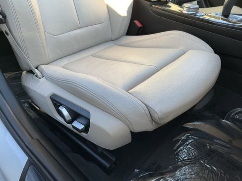 Used 2017 BMW 330e image 55