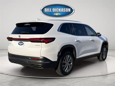 Used 2025 Buick Enclave Preferred image 10