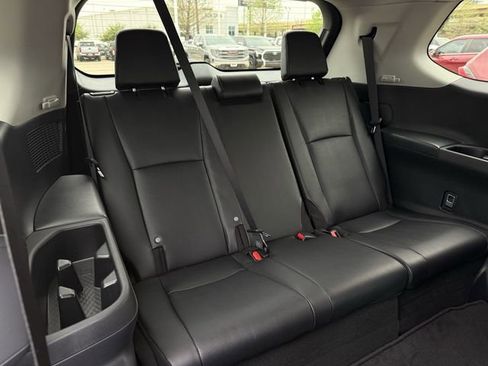 Used 2025 Toyota Grand Highlander FWD image 33
