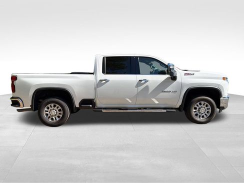 Used 2020 Chevrolet Silverado 2500 LTZ w/ LTZ Plus Package AWD/4WD image 6