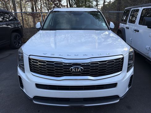 Used 2020 Kia Telluride EX w/ Towing Package image 2