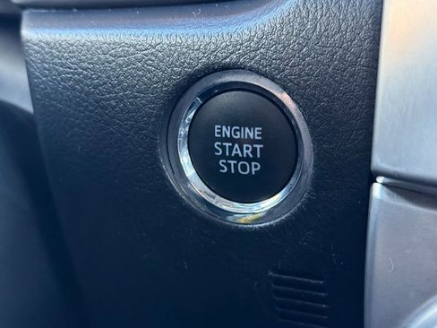 Certified 2024 Toyota 4Runner SR5 Premium image 28