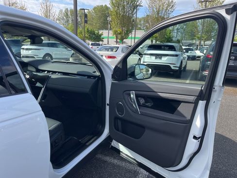 Certified 2025 Land Rover Discovery Sport S AWD/4WD image 19