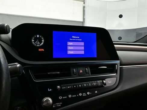 Used 2023 Lexus ES 350 F Sport w/ Accessory Package (Z1) FWD image 10