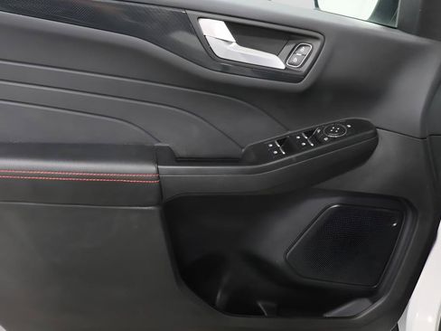 Used 2024 Ford Escape ST-Line w/ Tech Pack #1 AWD/4WD image 23