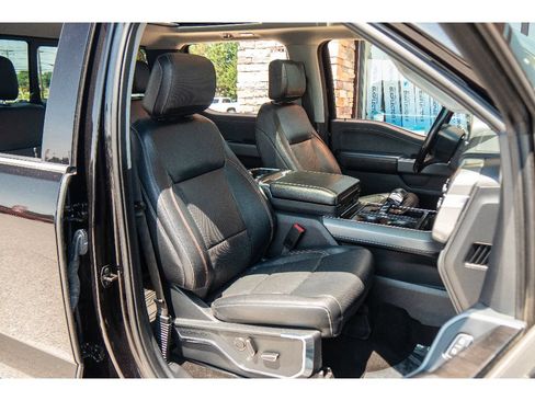 Used 2022 Ford F150 Lariat w/ Equipment Group 502A High AWD/4WD image 17