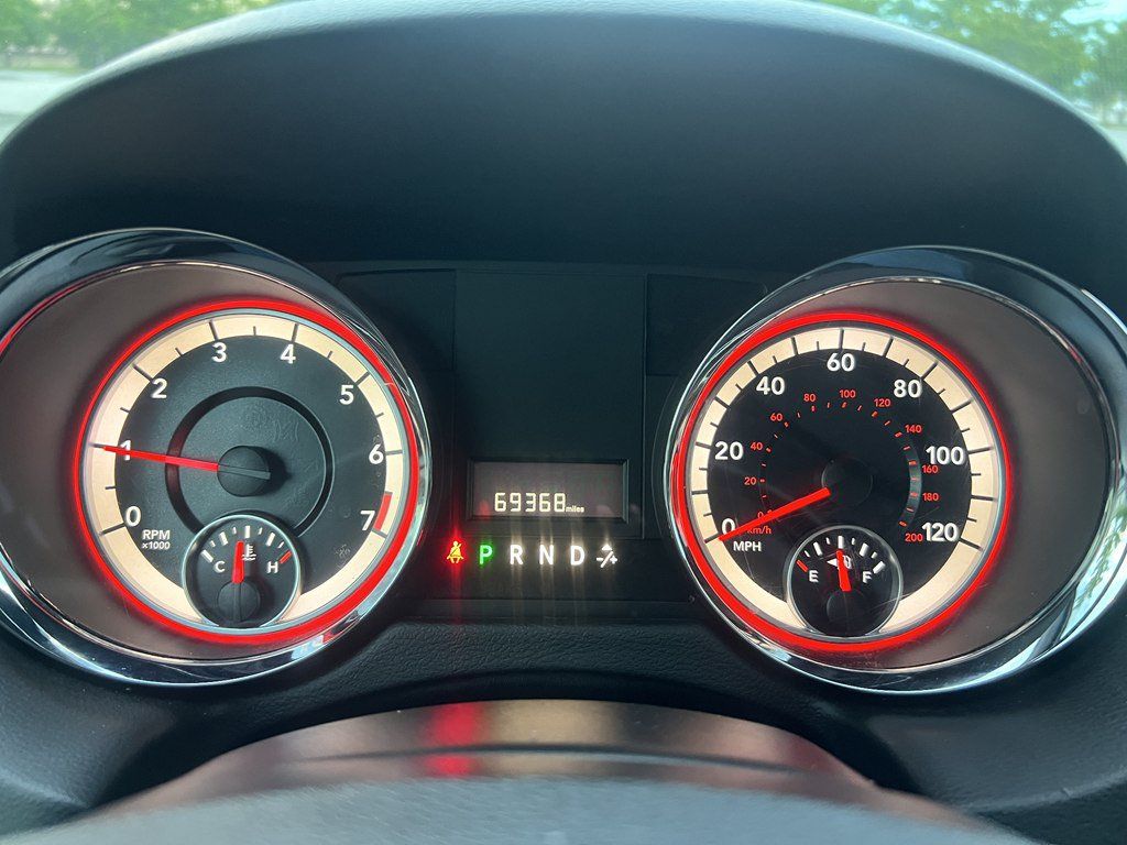 Used 2017 Dodge Grand Caravan SE FWD image 18