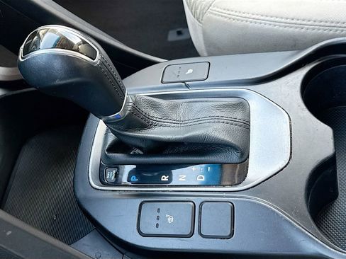 Used 2014 Hyundai Santa Fe Sport w/ Popular Equipment Package 02 image 21