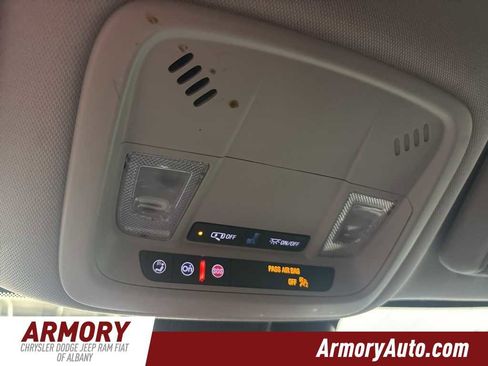 Used 2023 Chevrolet Malibu LT image 21