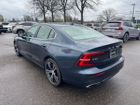 Used 2021 Volvo S60 T5 Inscription image 5