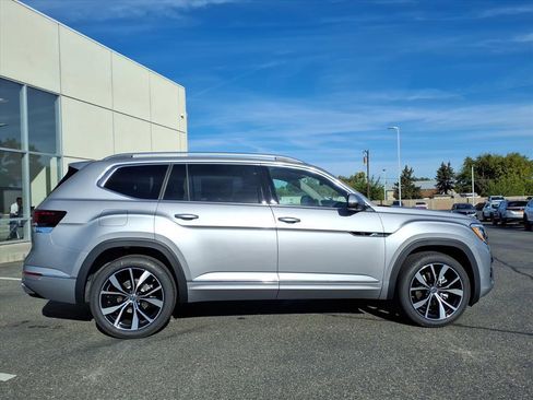 New 2026 Volkswagen Atlas SEL Premium R-Line AWD/4WD image 7