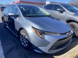 Used 2024 Toyota Corolla LE video 1