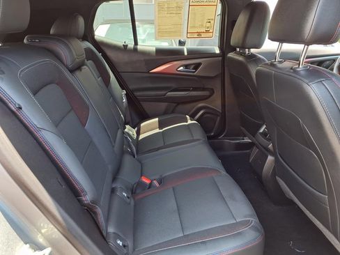 Certified 2024 Chevrolet Equinox EV RS FWD image 22