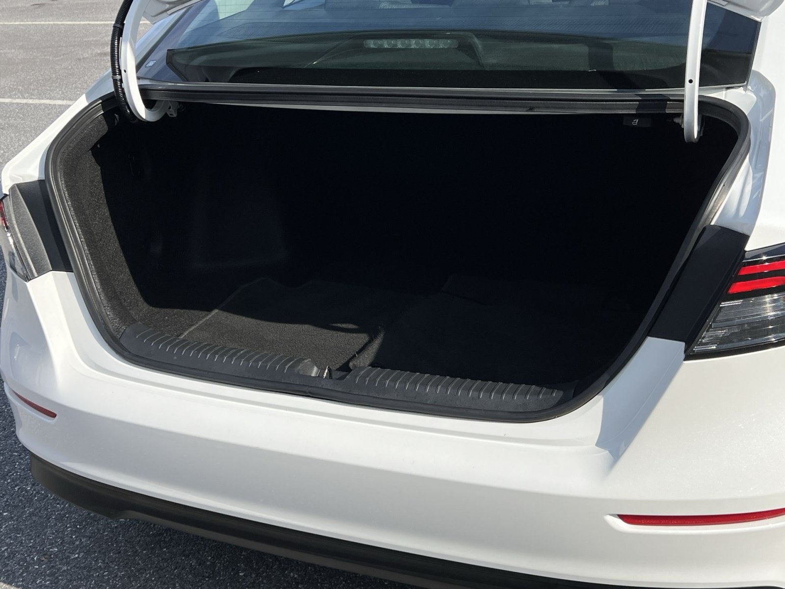 Used 2024 Honda Accord LX image 30