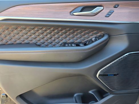 Used 2022 Jeep Grand Cherokee Summit w/ Advanced Protech Group IV image 22