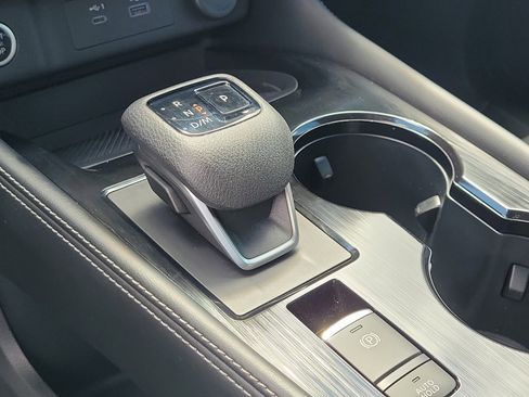 Used 2023 Nissan Rogue SL w/ SL Premium Package image 28