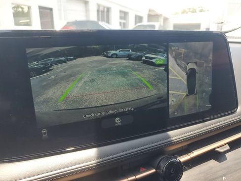 Used 2023 Nissan Ariya FWD image 24