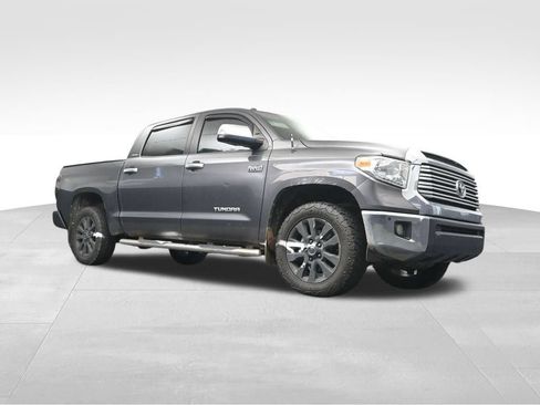 Used 2017 Toyota Tundra Limited w/ Limited Premium Package AWD/4WD image 15