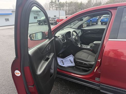 Used 2019 Chevrolet Equinox LT image 10