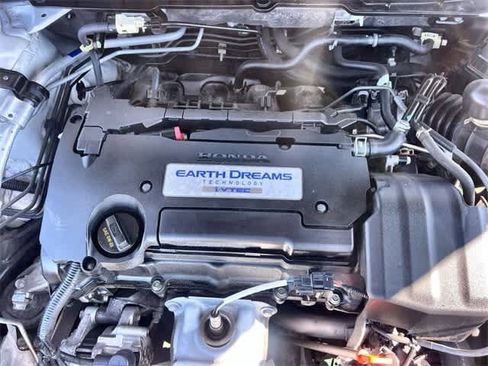 Used 2015 Honda Accord LX image 10