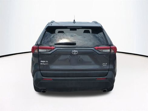 Used 2024 Toyota RAV4 XLE AWD/4WD image 6