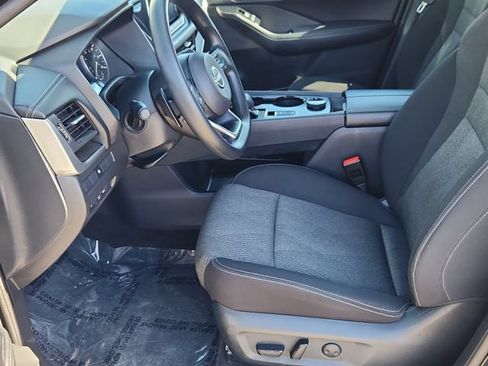 Certified 2024 Nissan Rogue SV AWD/4WD image 7