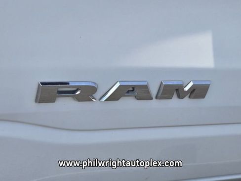 Used 2023 RAM 1500 Big Horn AWD/4WD image 16