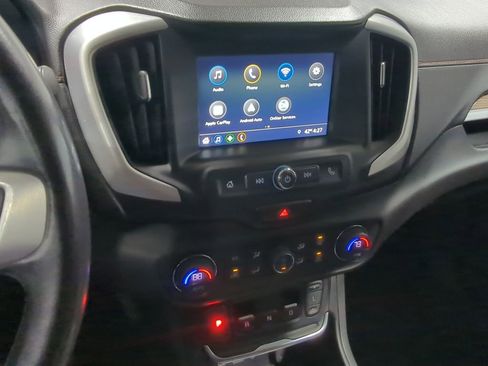 Used 2019 GMC Terrain SLE image 32