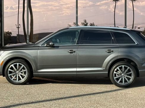 Used 2018 Audi Q7 3.0T Prestige w/ Prestige Package AWD/4WD image 4