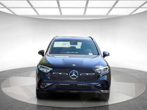 Used 2024 Mercedes-Benz GLC 300 4MATIC image 6