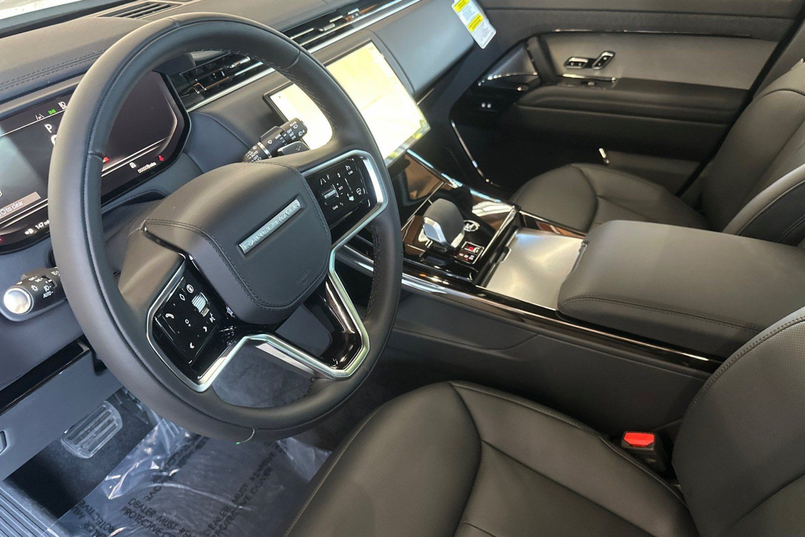 New 2026 Land Rover Range Rover Sport SE AWD/4WD image 4