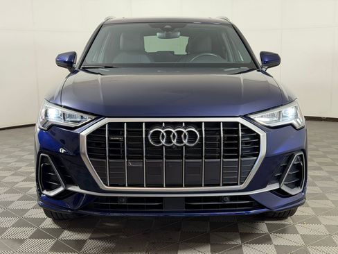 Used 2023 Audi Q3 2.0T Premium Plus w/ Premium Plus Package AWD/4WD image 6