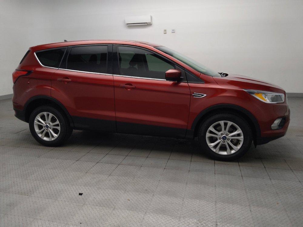 Used 2019 Ford Escape SE FWD image 11