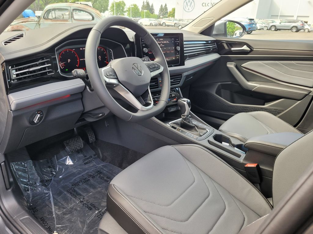 New 2026 Volkswagen Jetta SEL FWD image 10