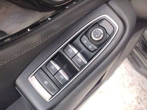 Used 2023 Subaru Outback Limited image 13