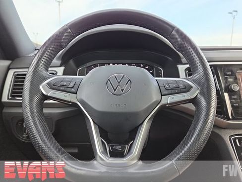 Used 2022 Volkswagen Atlas Cross Sport SEL Premium R-Line AWD/4WD image 12