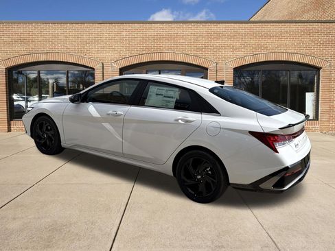 New 2026 Hyundai Elantra SEL Sport Premium FWD image 6