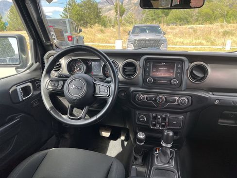 Used 2019 Jeep Wrangler Unlimited Sport S AWD/4WD image 21
