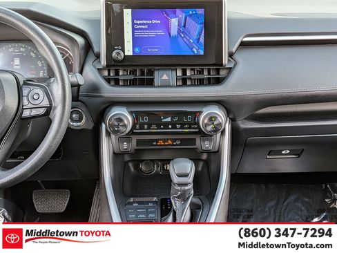 Certified 2025 Toyota RAV4 XLE AWD/4WD image 30